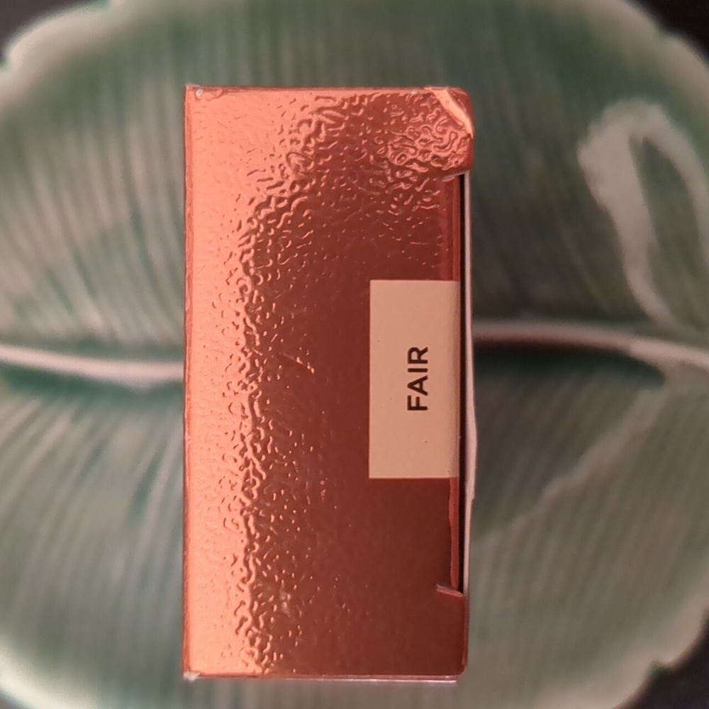 Loose Setting Powder - Picture 3 of 5